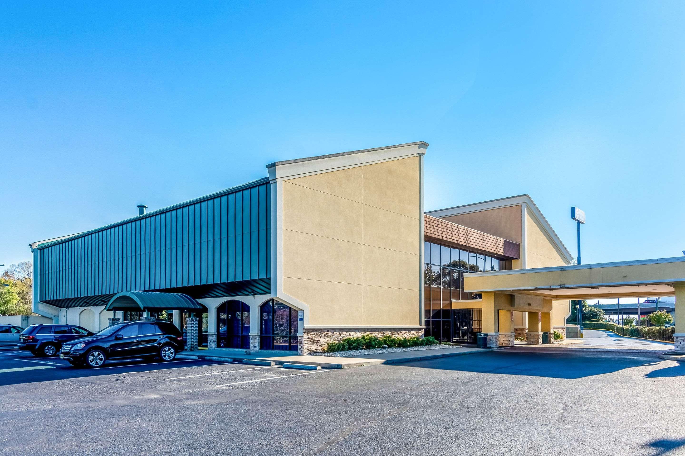 Rodeway Inn Central Richmond Exterior photo